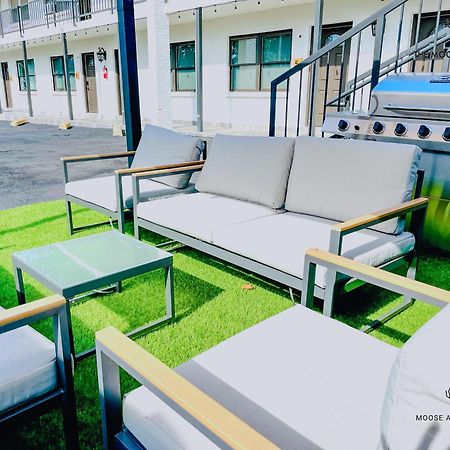 The Moose #11 - Luxe Modern Loft With King Bed, Free Parking & Wi-Fi Apartment เมมฟิส ภายนอก รูปภาพ