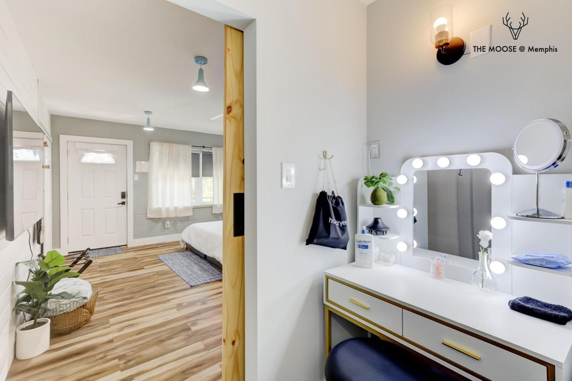The Moose #11 - Luxe Modern Loft With King Bed, Free Parking & Wi-Fi Apartment เมมฟิส ภายนอก รูปภาพ